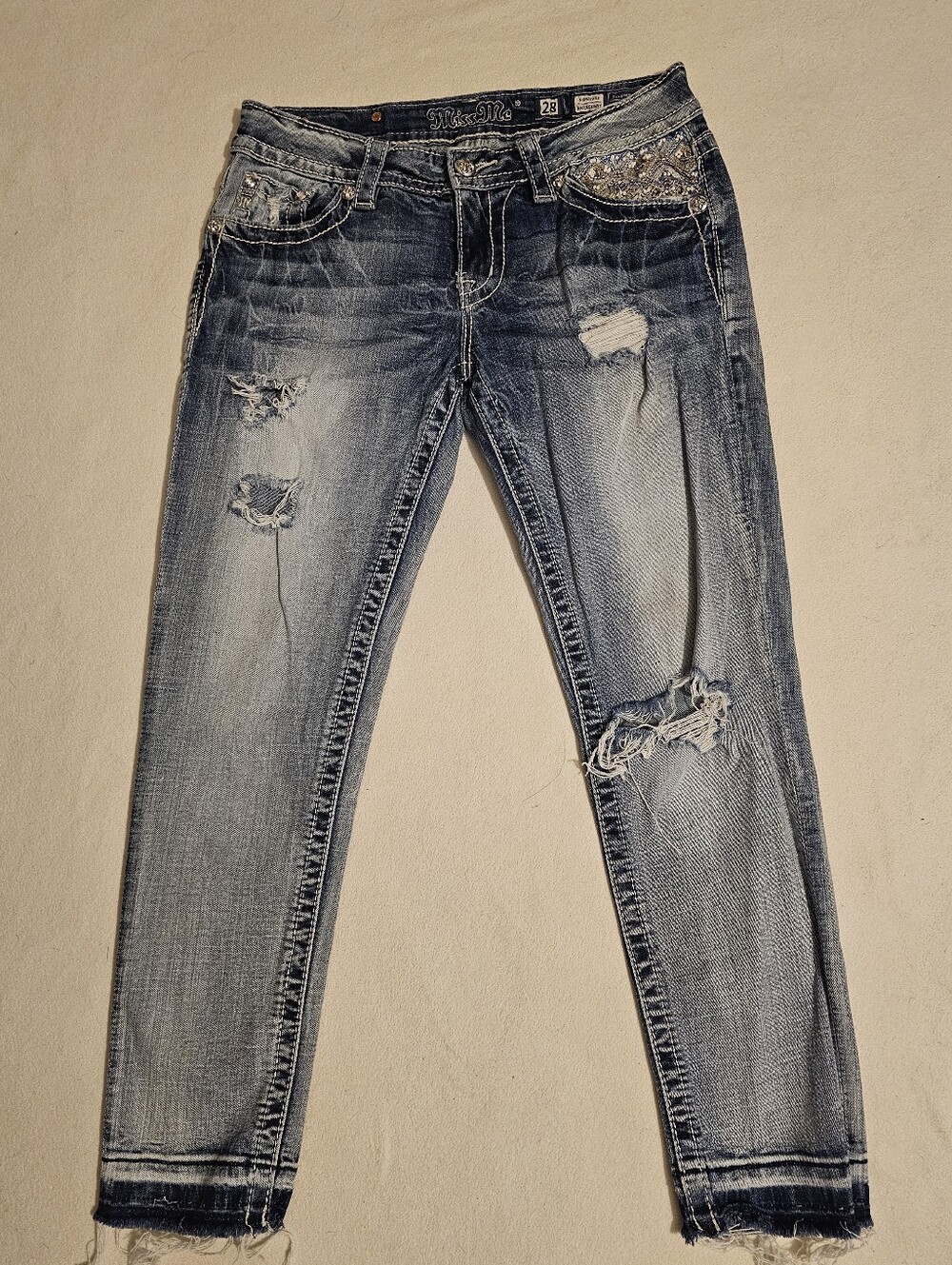 VINTAGE Y2K MissMe Wms Distressed Ankle-Skinny Jeans Jewerled Back Pockets Sz 28